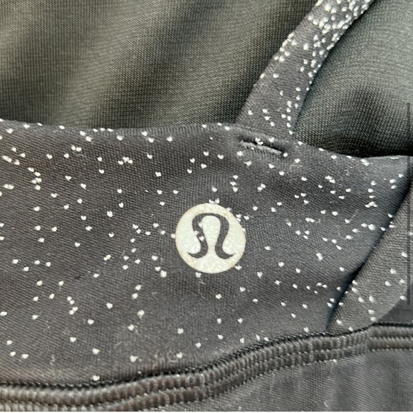 Lululemon Energy Bra Black and White Space Dots 
Size 4 - Picture 4 of 5